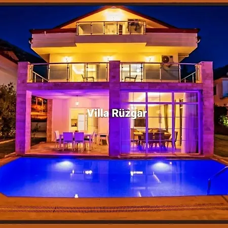Villa Ruezgar *